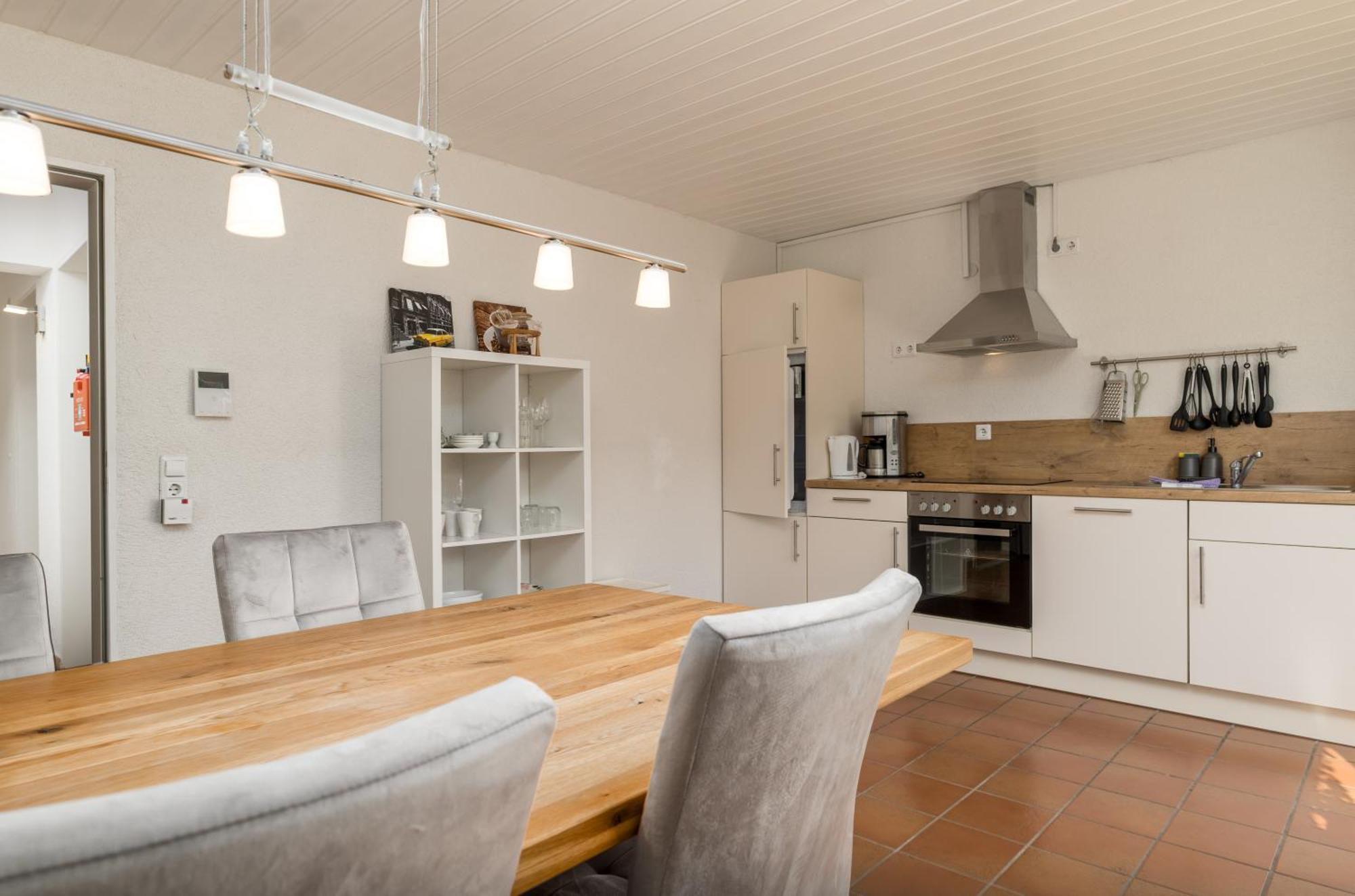 Riesling Appartement For 2 - 4 People - Billiards - Balcony With Mosel View - Parking - Wine Barrel Bar - Fully Equipped Kitchen - Netflix - Waiputv - 3 Km From Cochem Клоттен Экстерьер фото